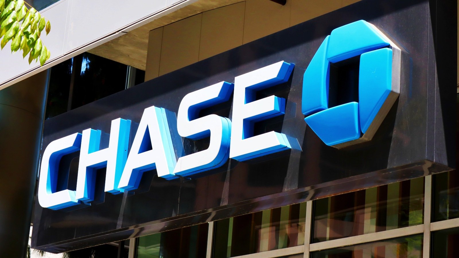 Chase will soon block Zelle payments to sellers on social media